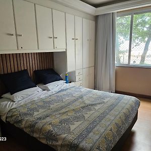 Leme De Frente Para O Mar Na Quadra Gourmet Da Atlantica
